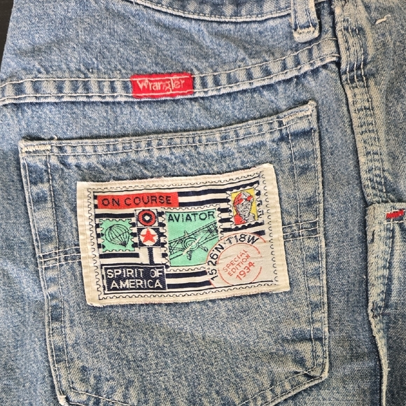 Wrangler Denim - Wrangler Light Blue Womens Jeans with Patch Detail